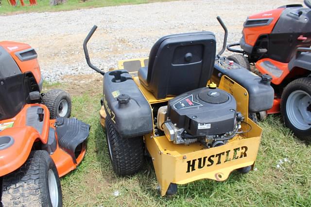 Image of Hustler FasTrak equipment image 2