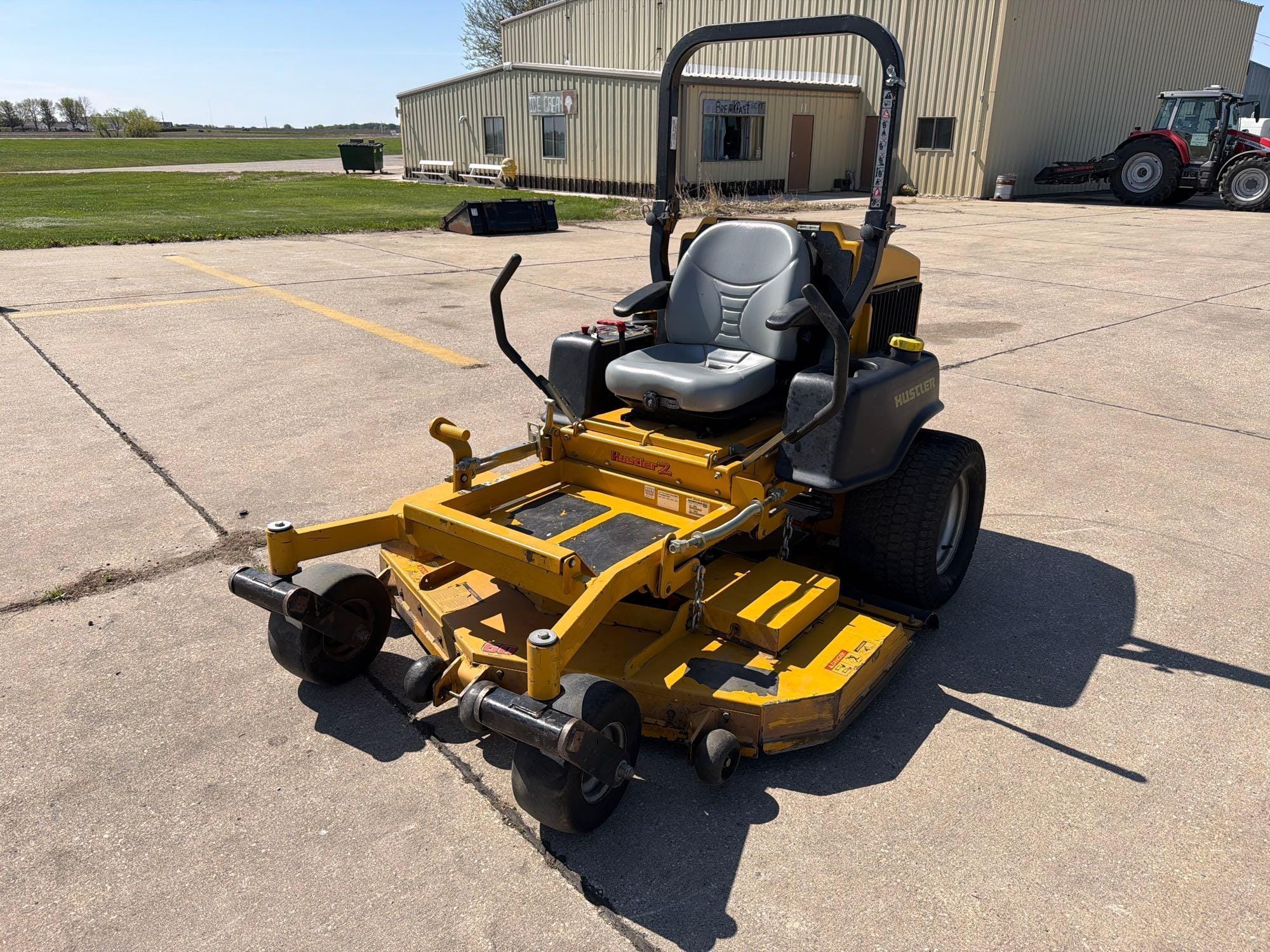 Hustler Hustler Z Equipment Image0