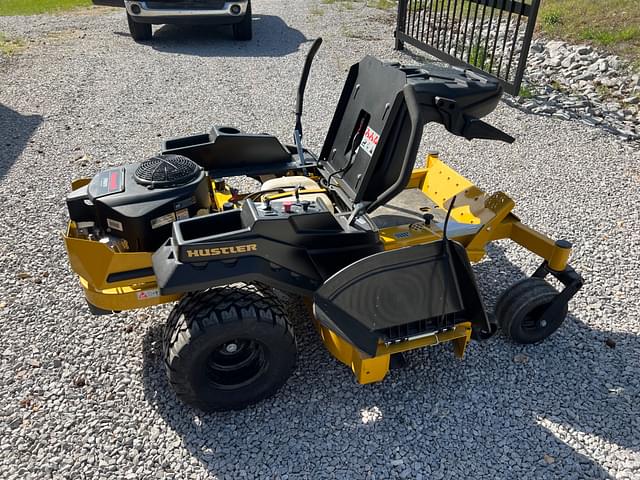 Image of Hustler Raptor equipment image 2