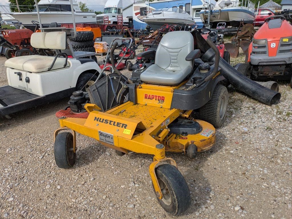 Hustler Raptor SD Equipment Image0