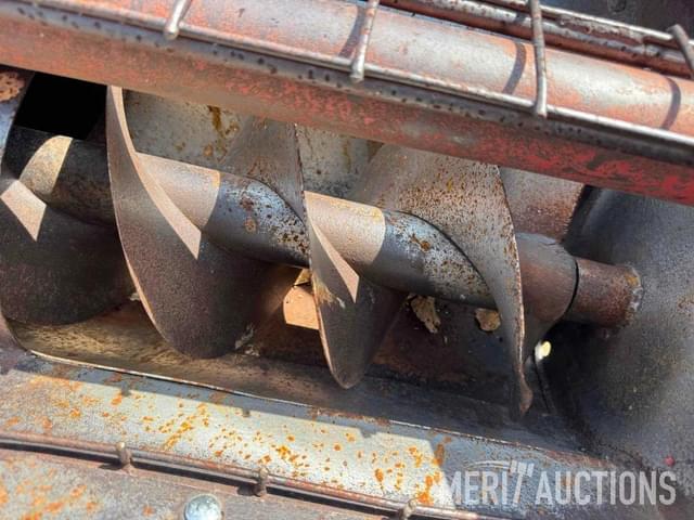 Image of Hutchinson/Mayrath 10x60 equipment image 4