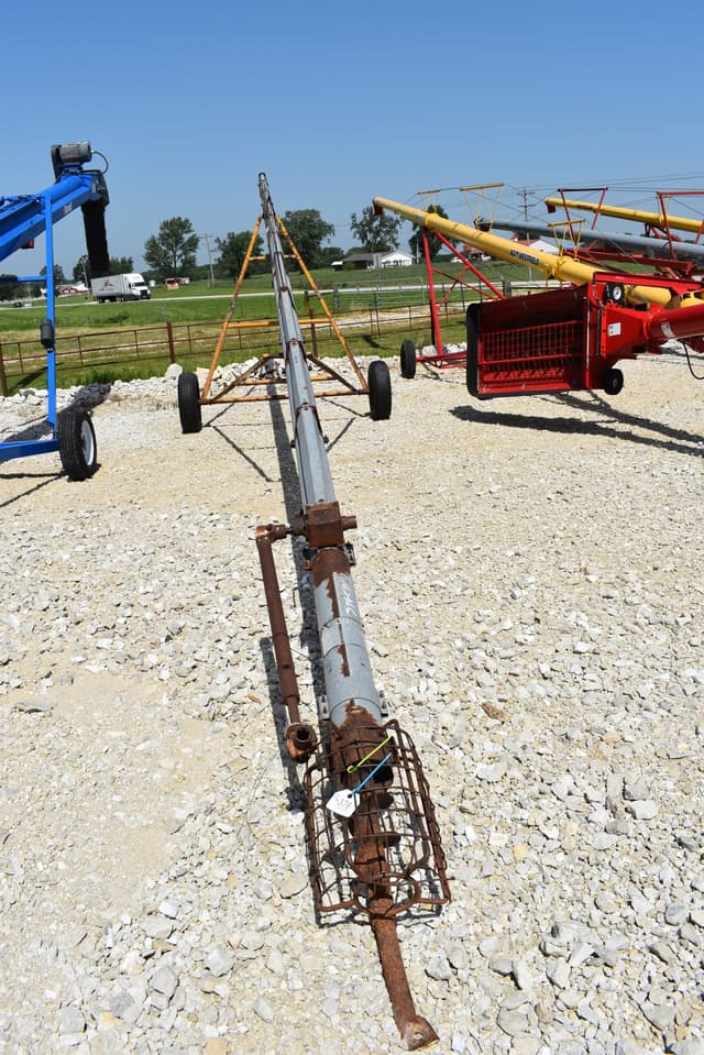 Image of Hutchinson 6x53 equipment image 1