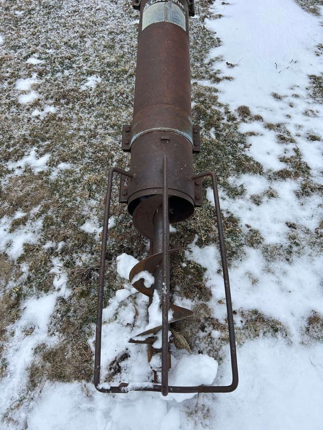 Image of Hutchinson 853 equipment image 1