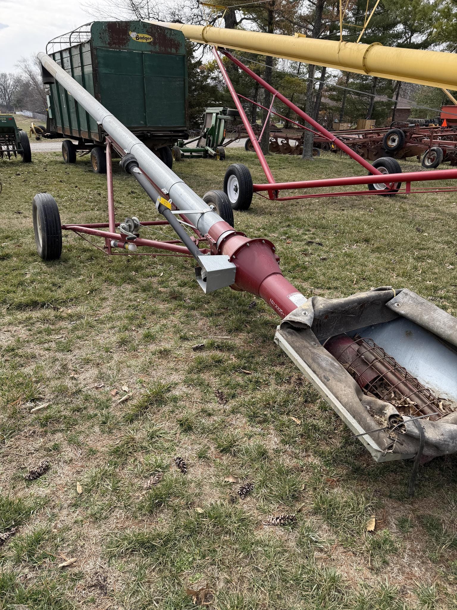 Hutchinson 8x30 Equipment Image0