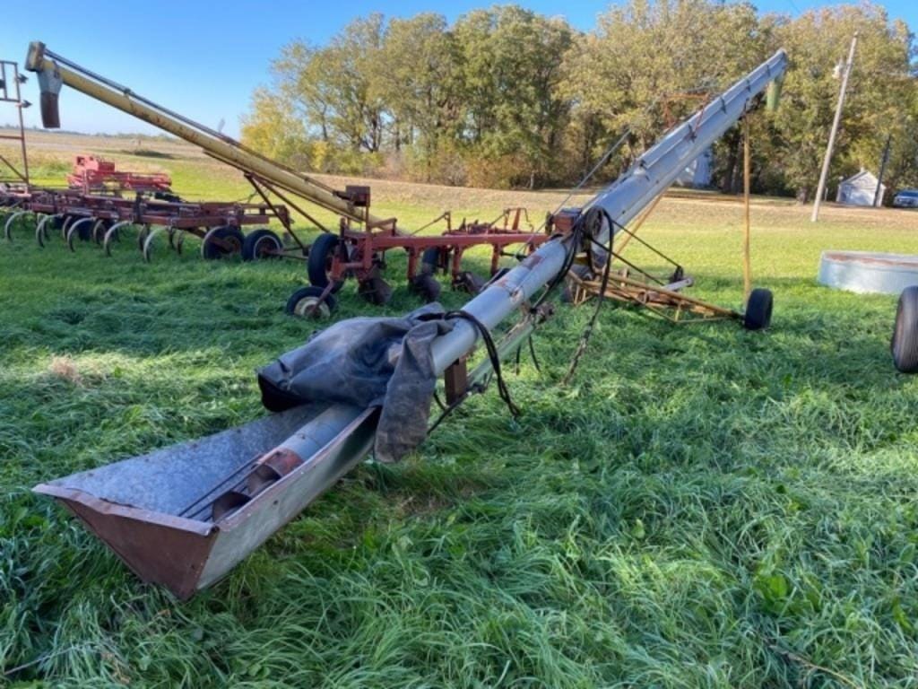 Main image Hutchinson 8x40