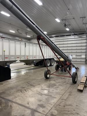 Hutchinson 8x33 Image