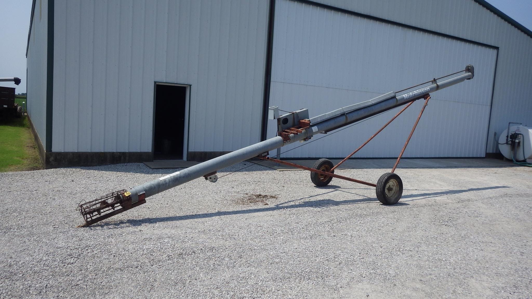 Hutchinson 8x33 Equipment Image0