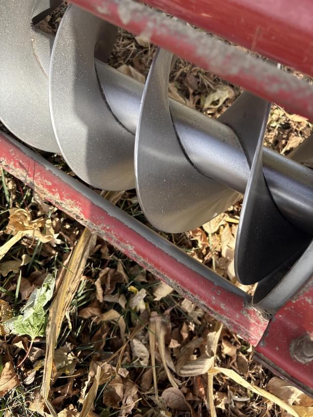 Image of Hutchinson 8x33 equipment image 2