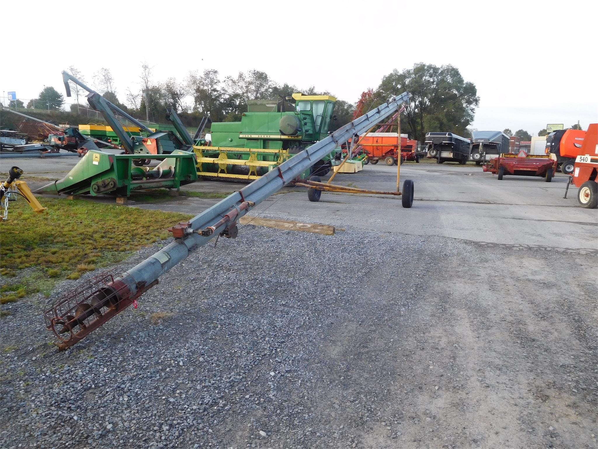 Hutchinson 8x60 Equipment Image0