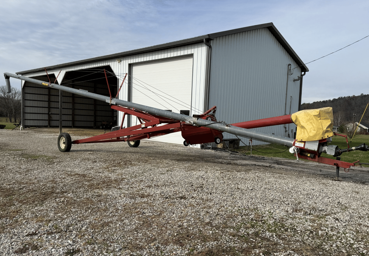 Hutchinson 8x62 Equipment Image0