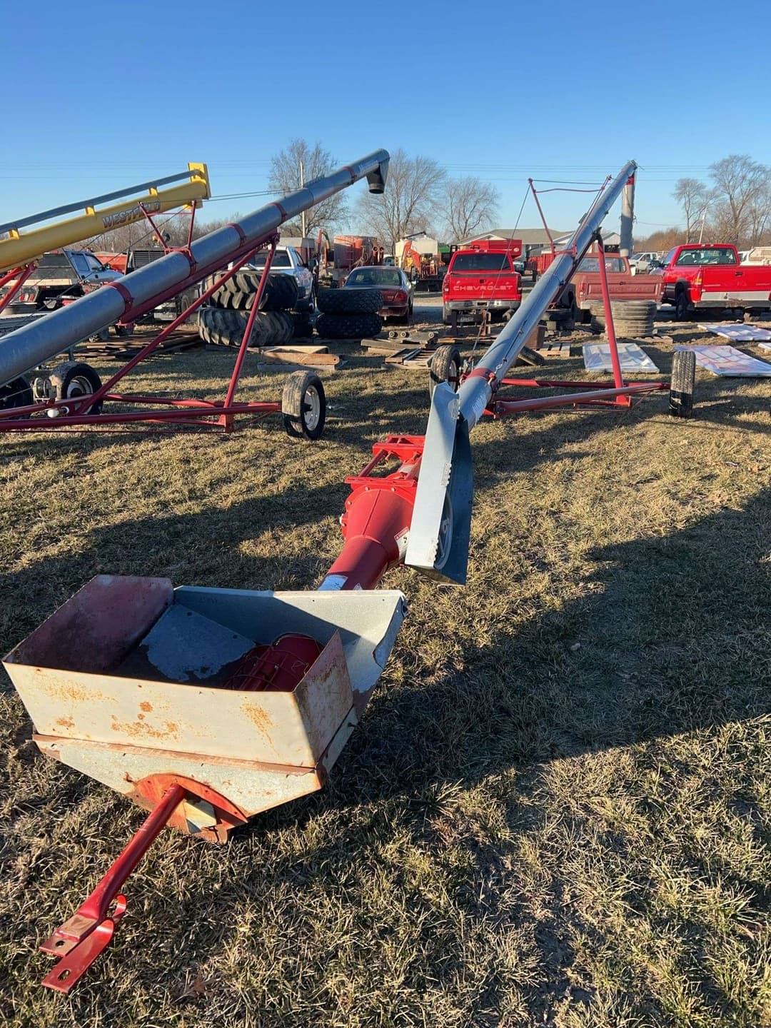 Image of Hutchinson 8x51 Primary image