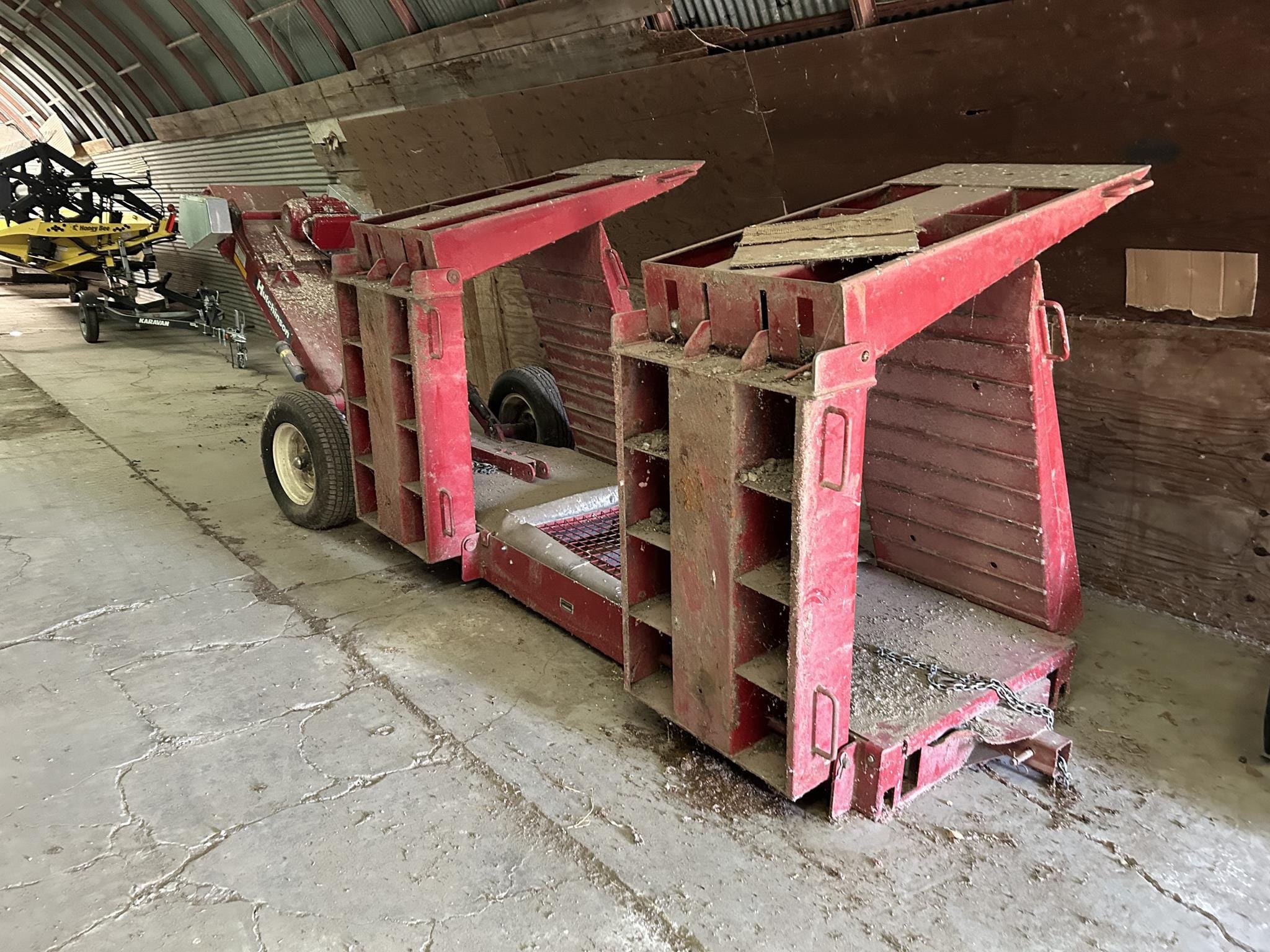 Main image Hutchinson Drive Over Pit