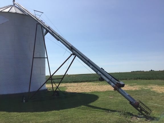 1995 Hutchinson/Mayrath 8x62 Equipment Image0