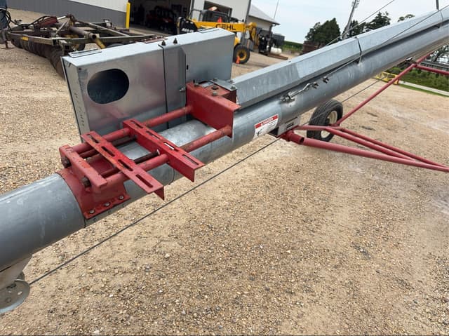 Image of Hutchinson WRX8-41 equipment image 3