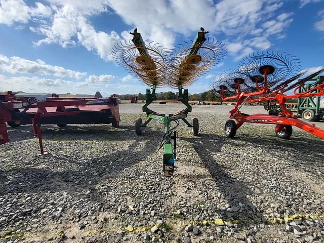 Image of Ogden Hybrid Hay Runner equipment image 1