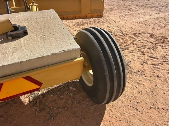 Image of HyGrade 1400RS equipment image 4