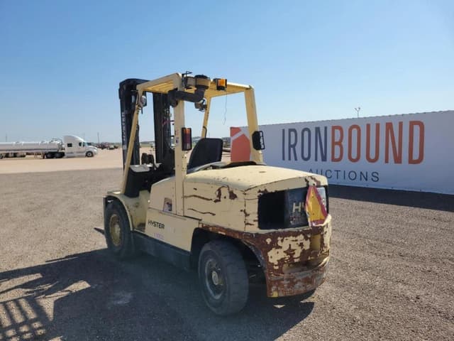 Image of Hyster 110 equipment image 2