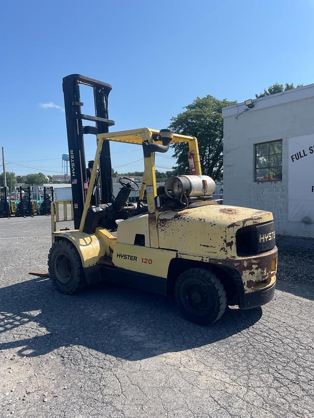 Image of Hyster 120 equipment image 3