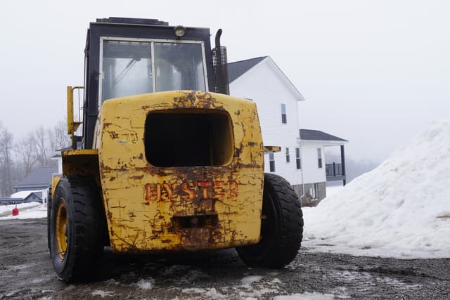 Image of Hyster H135XL  equipment image 3