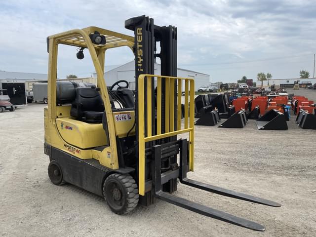 Image of Hyster 40 equipment image 2