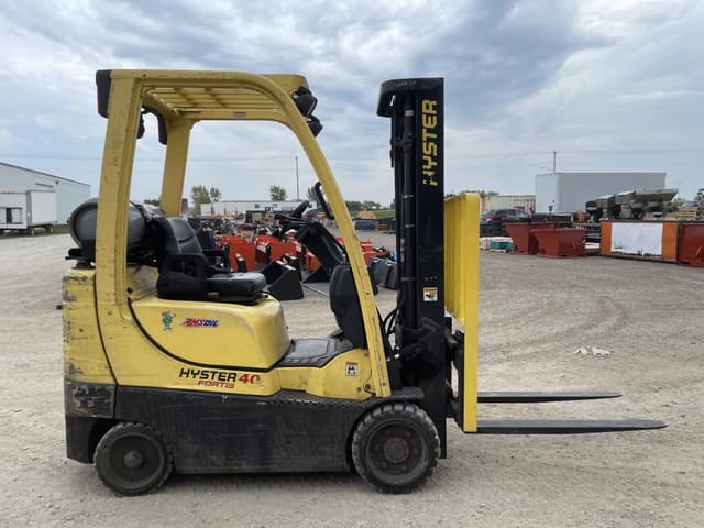Image of Hyster 40 equipment image 3