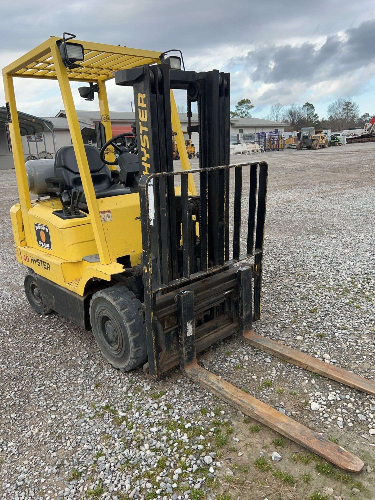 Hyster 40 Equipment Image0