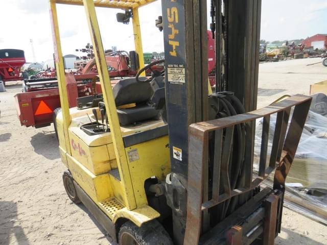 Image of Hyster 50 equipment image 2