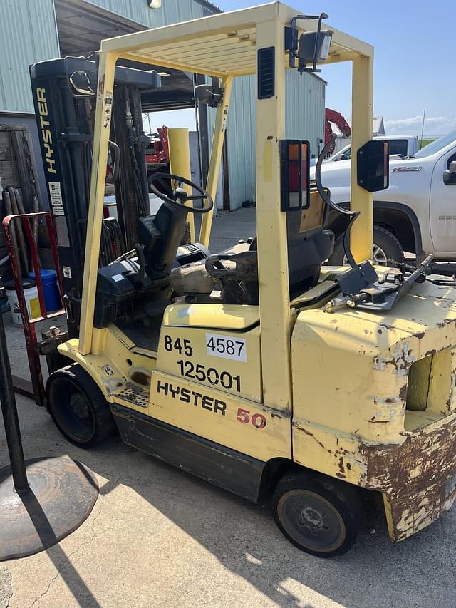Image of Hyster 50 equipment image 2