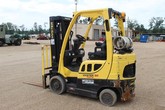 Image of Hyster 50 equipment image 2