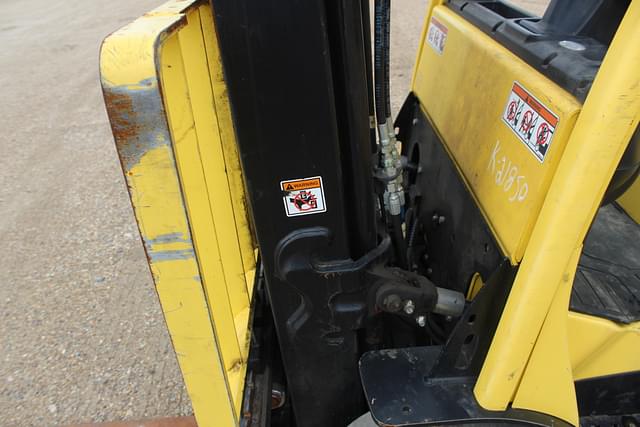 Image of Hyster 50 equipment image 4