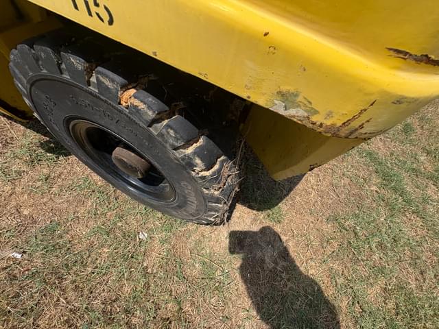 Image of Hyster 60 equipment image 4