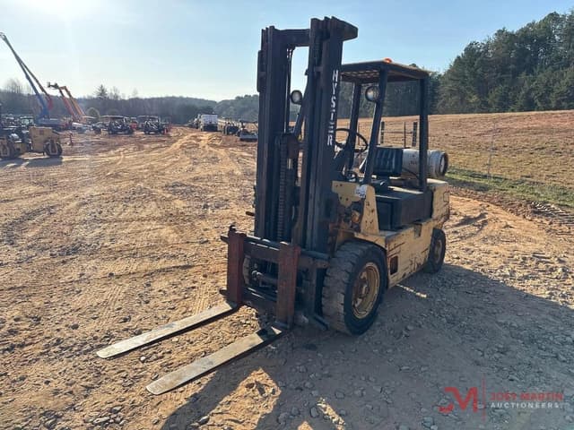Image of Hyster 60 equipment image 3