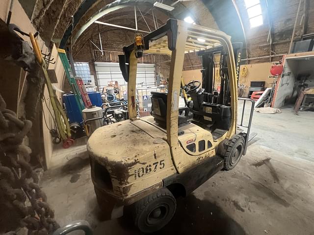 Image of Hyster 70  equipment image 3