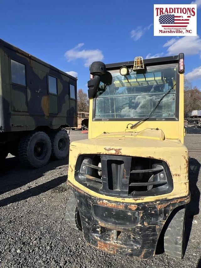 Image of Hyster 80 equipment image 4