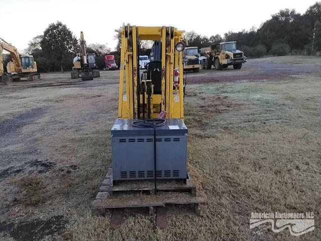 Image of Hyster E40XL equipment image 1