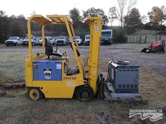 Image of Hyster E40XL equipment image 3