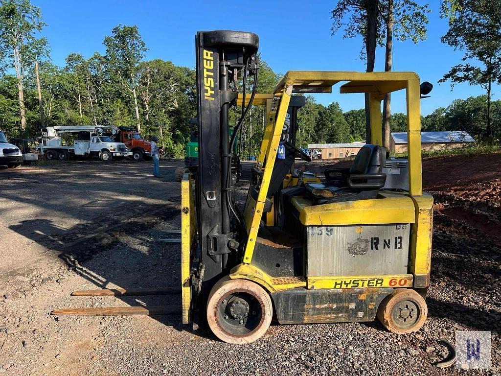 Image of Hyster E60XM2 Primary image