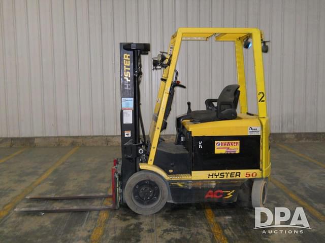 Image of Hyster E50Z equipment image 3