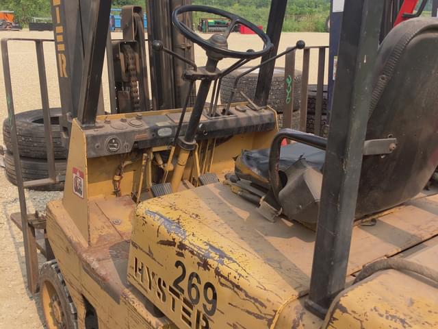 Image of Hyster 269 equipment image 2