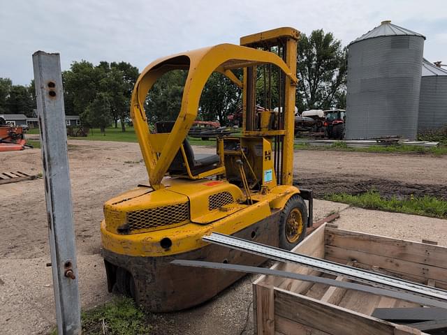 Image of Hyster 40 equipment image 4