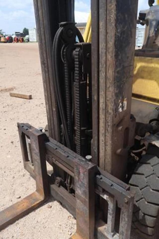 Image of Hyster 60 equipment image 4