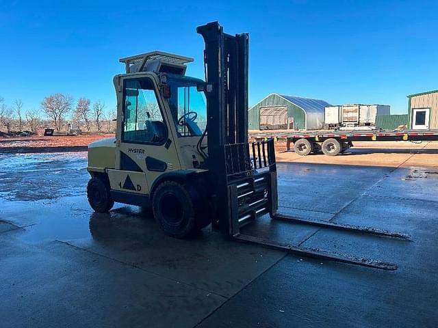 Image of Hyster H100XM equipment image 3