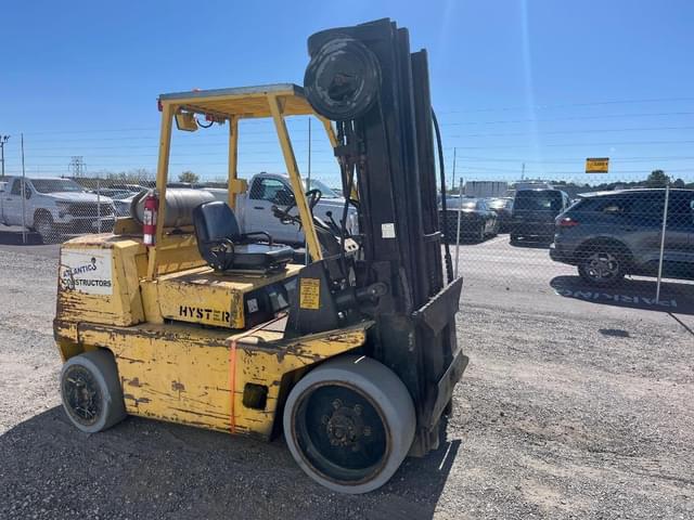 Image of Hyster H135XL  equipment image 2