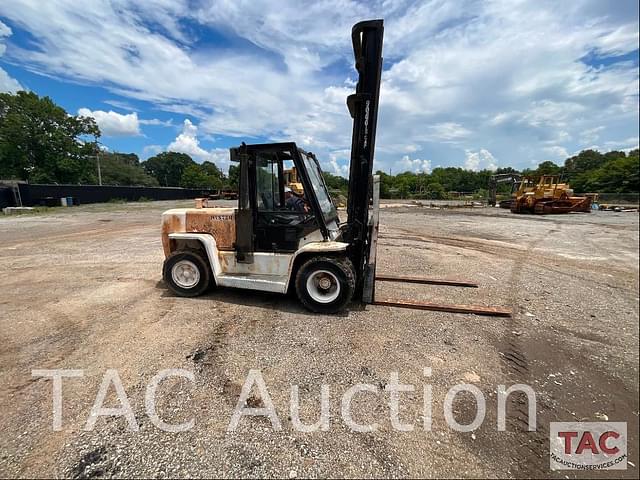 Image of Hyster H155XL equipment image 4
