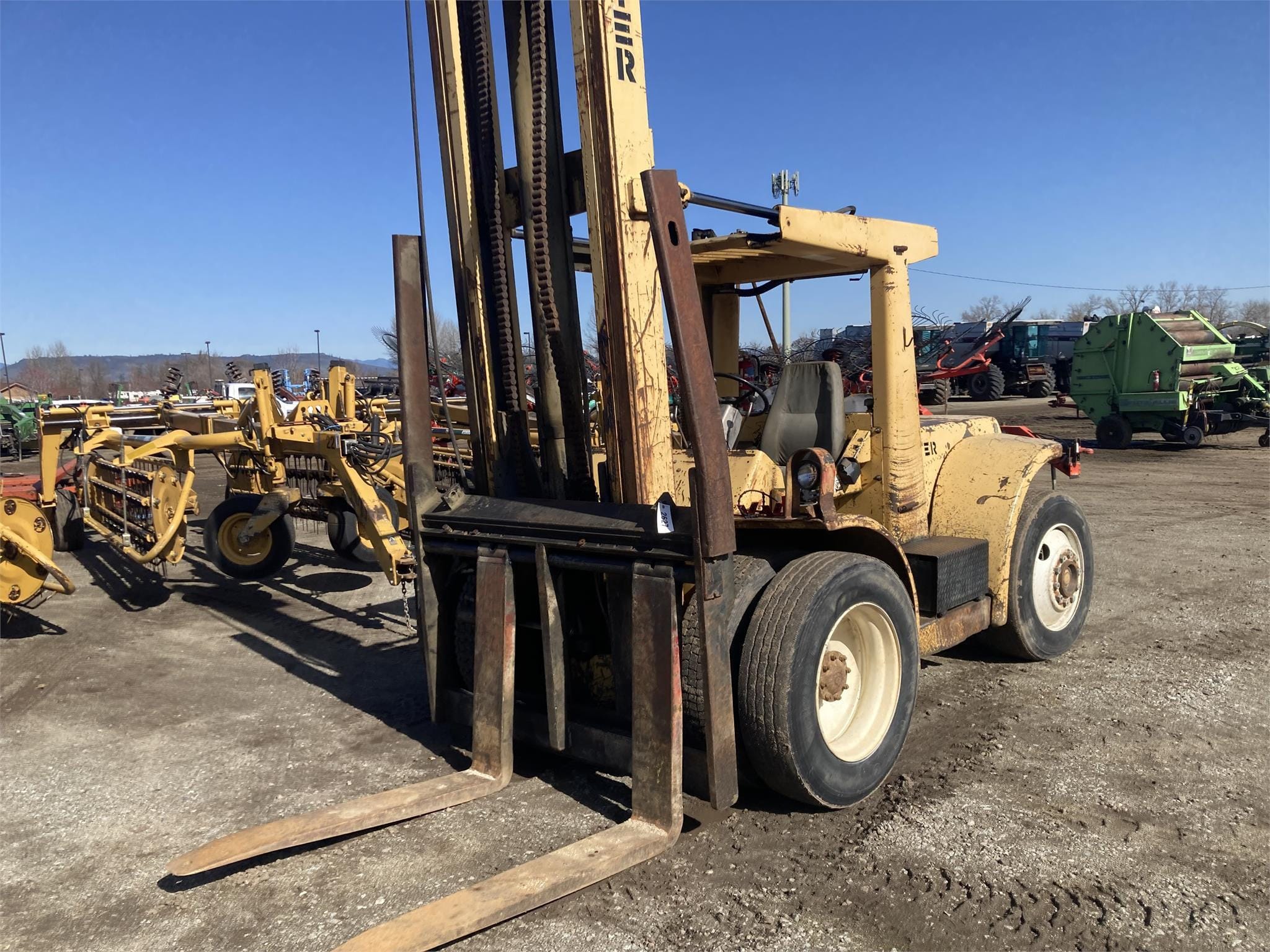 Main image Hyster H200E