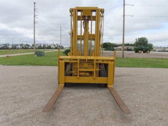 Image of Hyster H200ES equipment image 2