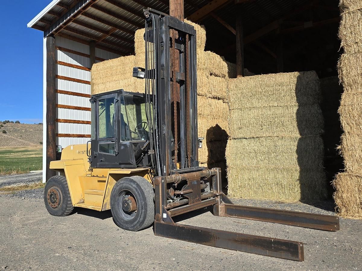 Hyster H210XL Equipment Image0