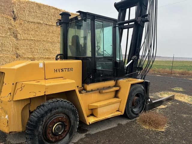 Image of Hyster H210XL equipment image 2