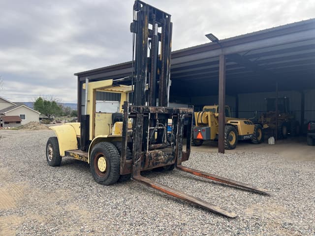 Image of Hyster H300A equipment image 2