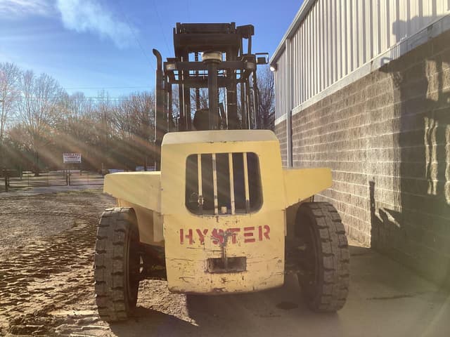 Image of Hyster H300XL equipment image 4